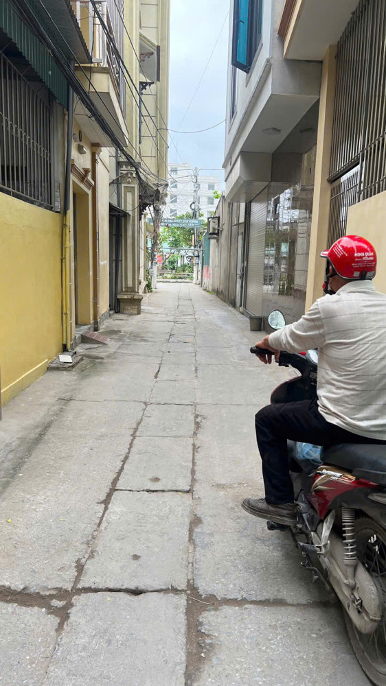 Chính Chủ Bán Nhà 4 Tầng Mặt Ngõ Thông Trần Lãm, Gần Khối Bv Lớn Nhất Tỉnh Hưng Yên