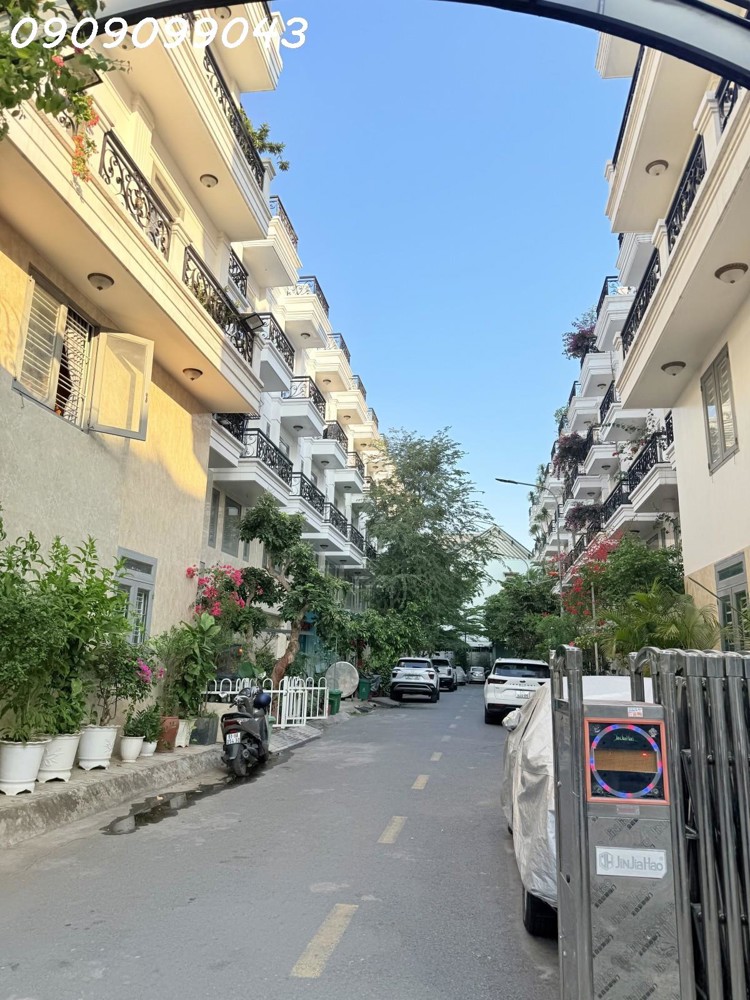 Nhà Đẹp Hẻm Xe Hơi–ngang 5M Hiếm–100m² Phan Văn Hớn P/tân Thới Nhất Q12