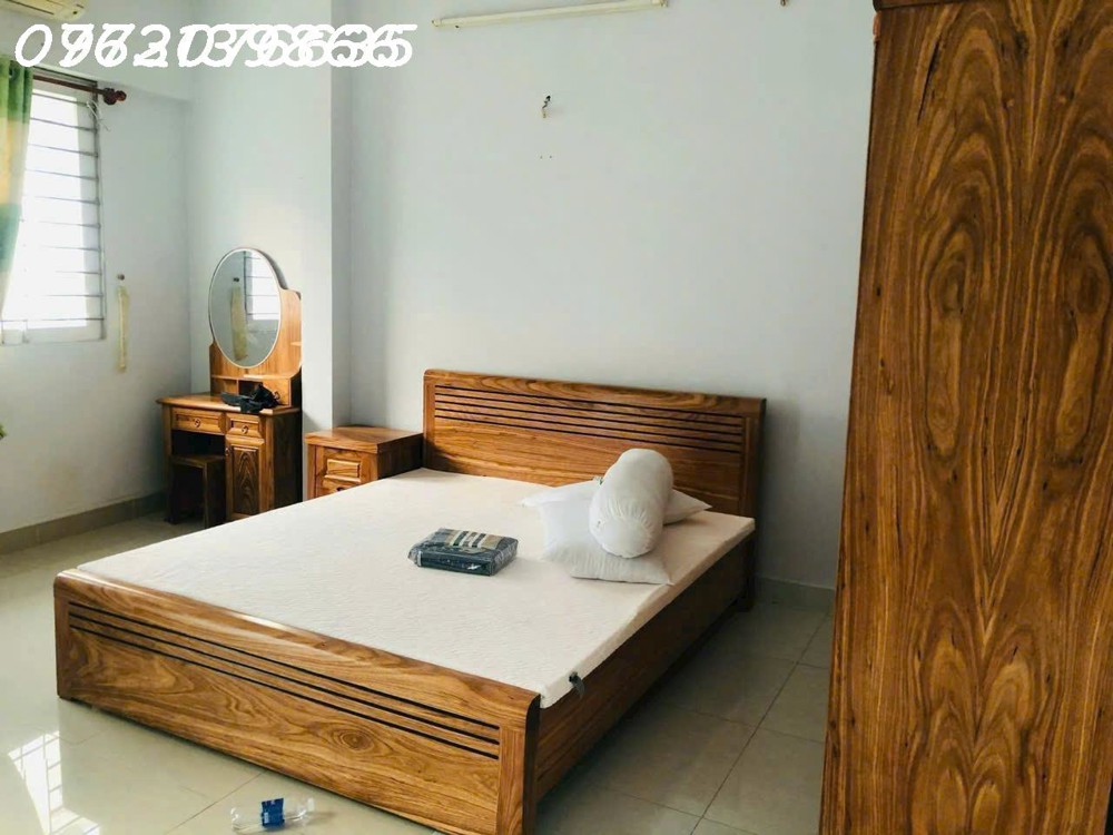 Hơn 5.X Tỷ- Huỳnh Tấn Phát- Nhà Mới 3 Tầng- Dt 9 X 14- 4 Pn, 5 Wc- Shr- Hoàn Công- Kdc Hiện Hữu