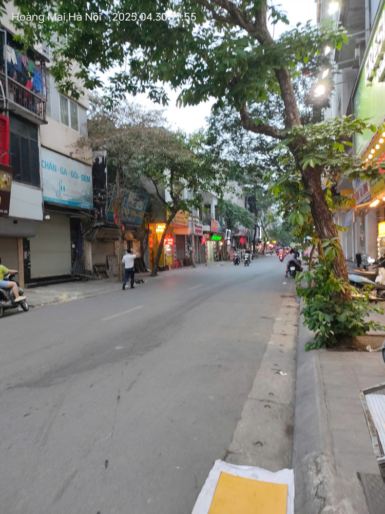 Bán Gấp Giá Rẻ Oto Kinh Doanh Trương Định 33M, 4 Tầng, Mặt Tiền 3M, 10.4 Tỷ Hoàng Mai