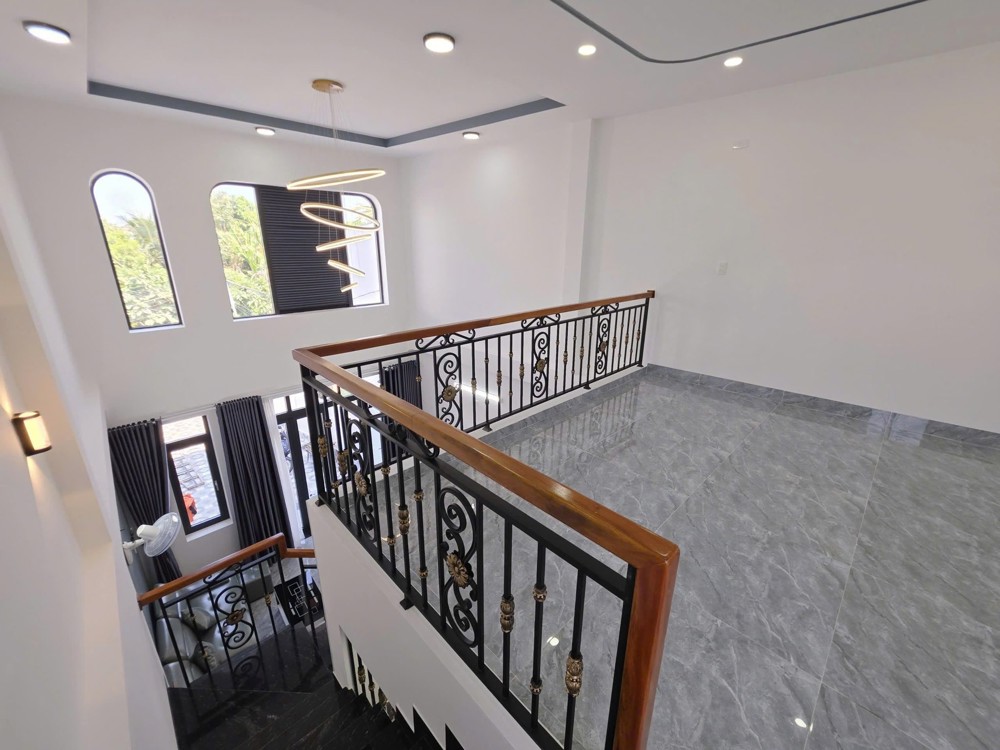 Cần Bán Nhà: Phường Tây Nt, Vĩnh Ngọc, Hẻm Lương Đình Củanhà 02 Tầng, Mới Rẻ Đẹp