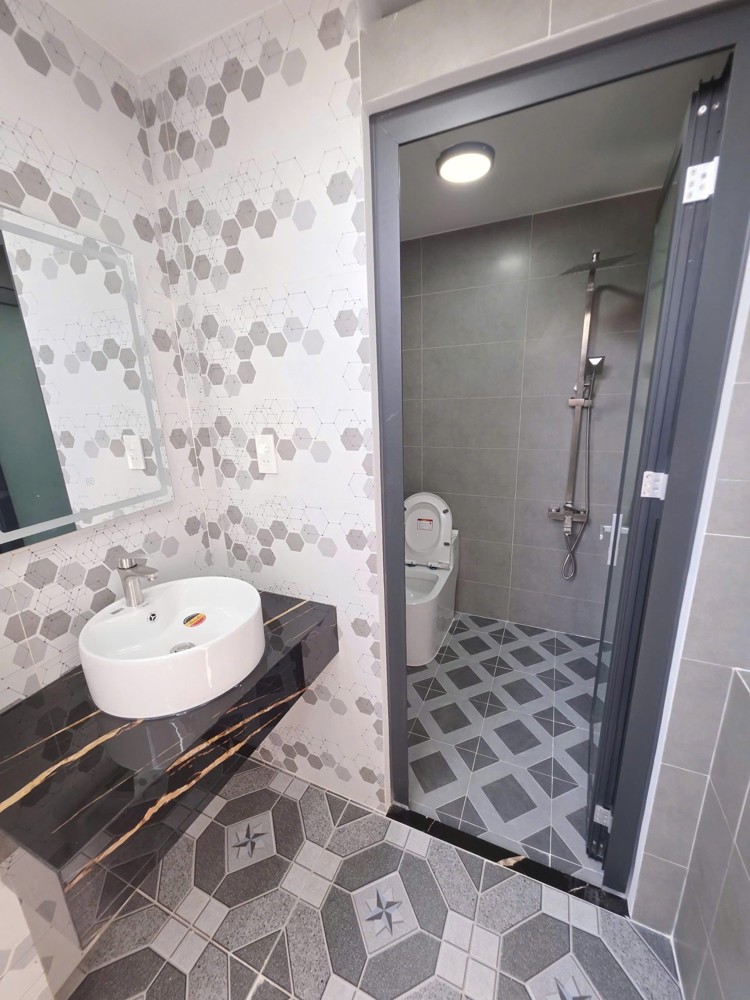 Cần Bán Nhà: Phường Tây Nt, Vĩnh Ngọc, Hẻm Lương Đình Củanhà 02 Tầng, Mới Rẻ Đẹp