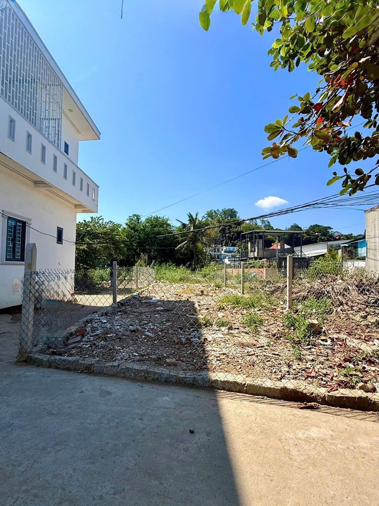 Cần Ra Hàng Gấp 2Lô Đẹp Vị Trí Tổ 12 Vĩnh Hội Ngọc Hiệp Phường Tây Nha Trang Để Trả Nợ Ngân Hàng 2