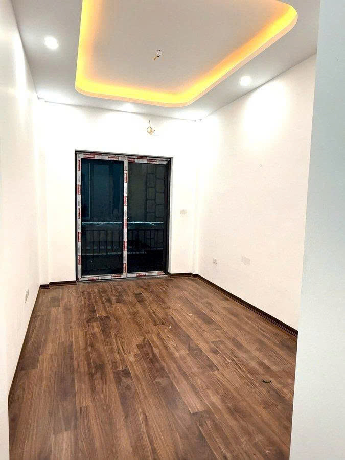 Bán Nhà Khương Trung – Thanh Xuân 35M² – 5 Tầng – Thang Máy – 9.X Tỷ