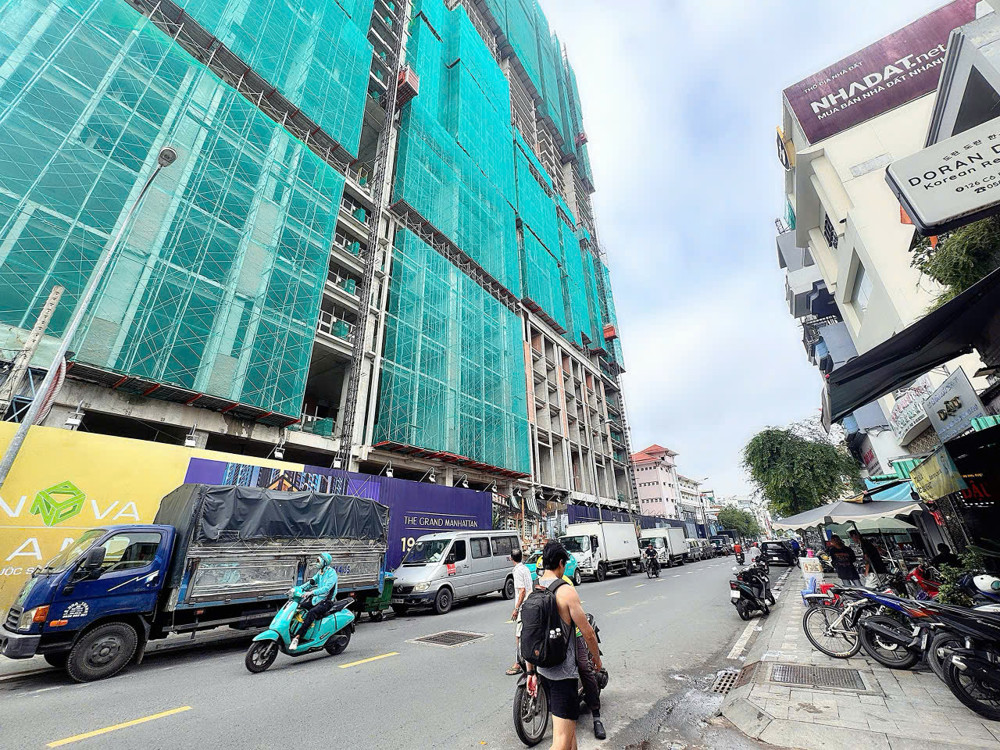 Bán Nhà Mtkd Đ. Cô Bắc, Quận 1 - Ngang Đẹp 10M*25m - Dòng Tiền Siêu Khủng 600Tr/th*lh Giang Giang: