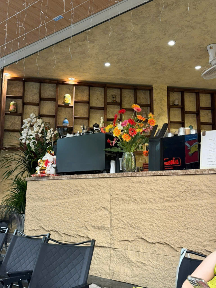 Sang Nhượng Quán Cafe Mặt Phố Lò Đúc, Hai Bà Trưng – Vị Trí Đẹp, Kinh Doanh Ổn Định