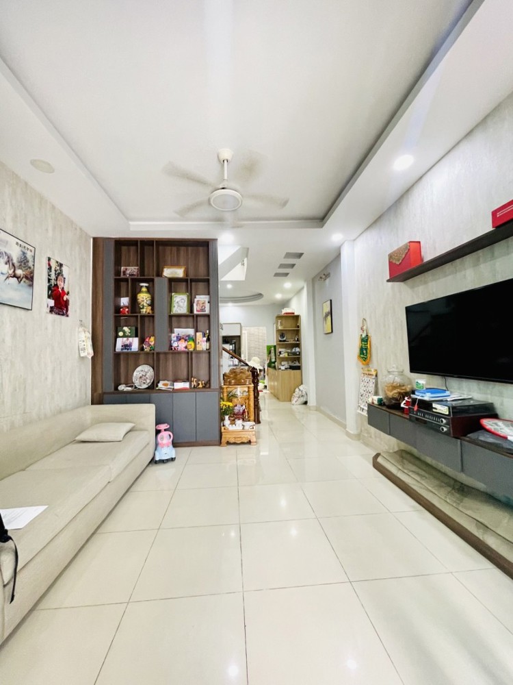 Bán Nhà 2 Tầng Võ Văn Hát Long Trường Thủ Đức - 52M2 - Hẻm Ô Tô - Giá 4.8 Tỷ