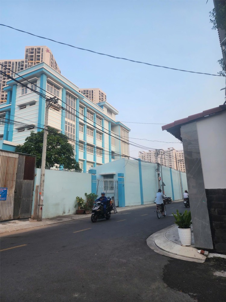 Hiếm – Lô Góc 2 Mặt Tiền Đường Nhựa 12M – Giá Chỉ 16 Tỷ – Bình Đông Quận 8