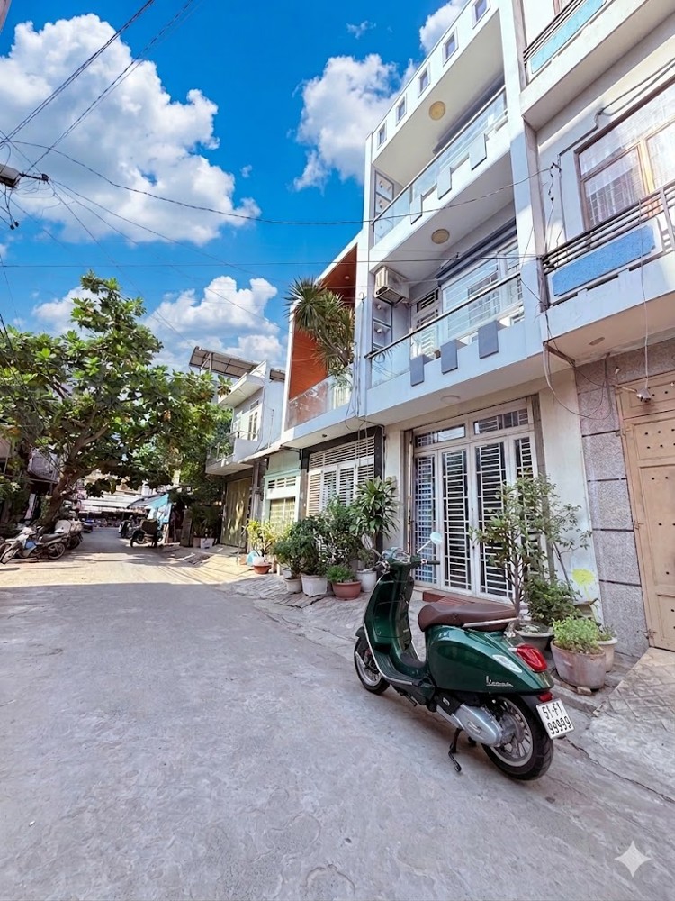 Bán Nhà Hẻm Xe Hơi Bờ Bao Tân Thắng Tân Phú, 64M² (4X16), 3 Tầng, 4Pn, Gần Aeon Mall Chỉ 8.6 Tỷ