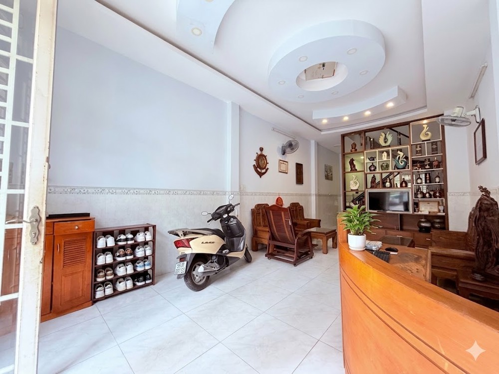 Bán Nhà Hẻm Xe Hơi Bờ Bao Tân Thắng Tân Phú, 64M² (4X16), 3 Tầng, 4Pn, Gần Aeon Mall Chỉ 8.6 Tỷ