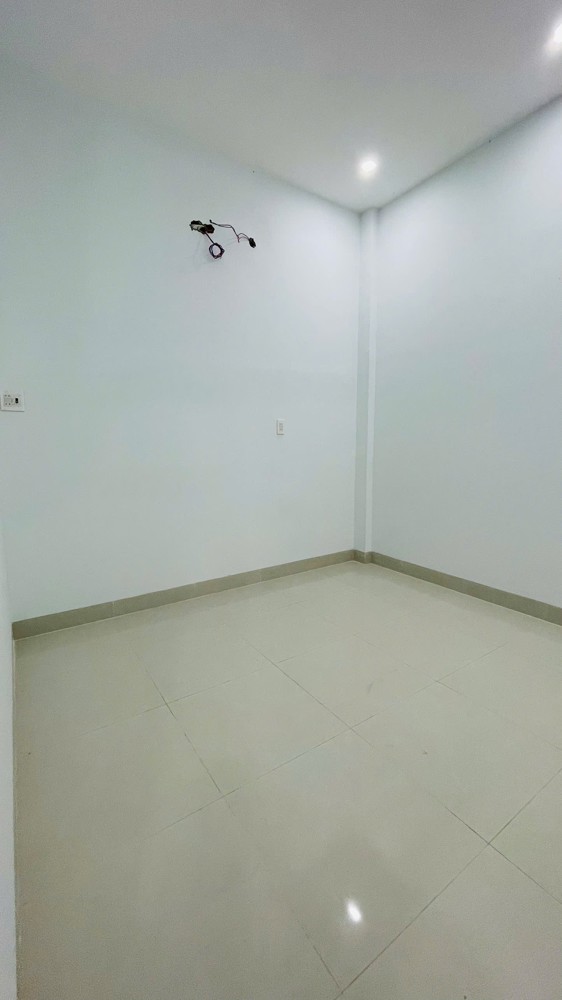 Bán Nhà Đẹp 3 Mê Lô Góc Ngay Khu Chợ Dinh.mã Số: #Nr5468