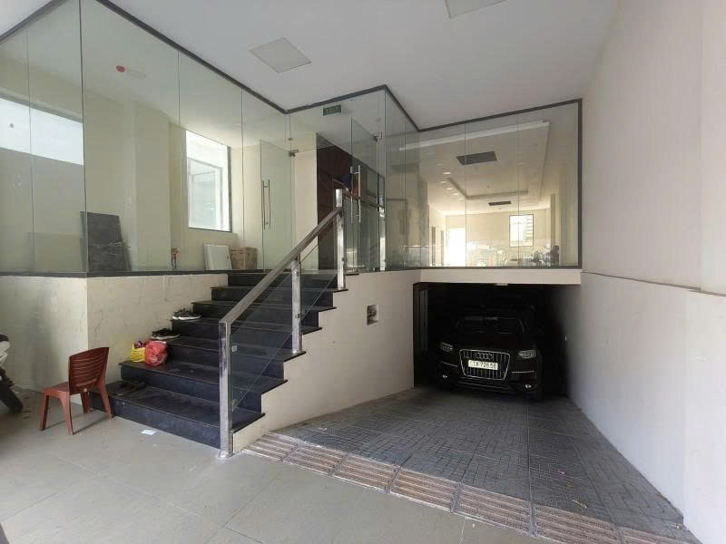 Bán Nhà Mặt Tiền Hồ Hảo Hớn - Giao Trần Hưng Đạo, 7X26m, 6 Tầng- 1008M2 Sàn, 115 Tỷ