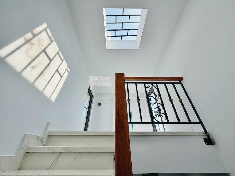 Siêu Phẩm Nhà Mới 5 Tầng – View Sông Cực Hiếm – Dtsd 143M² - Sổ Vuông A4 - Ngay Cityland - Giáp