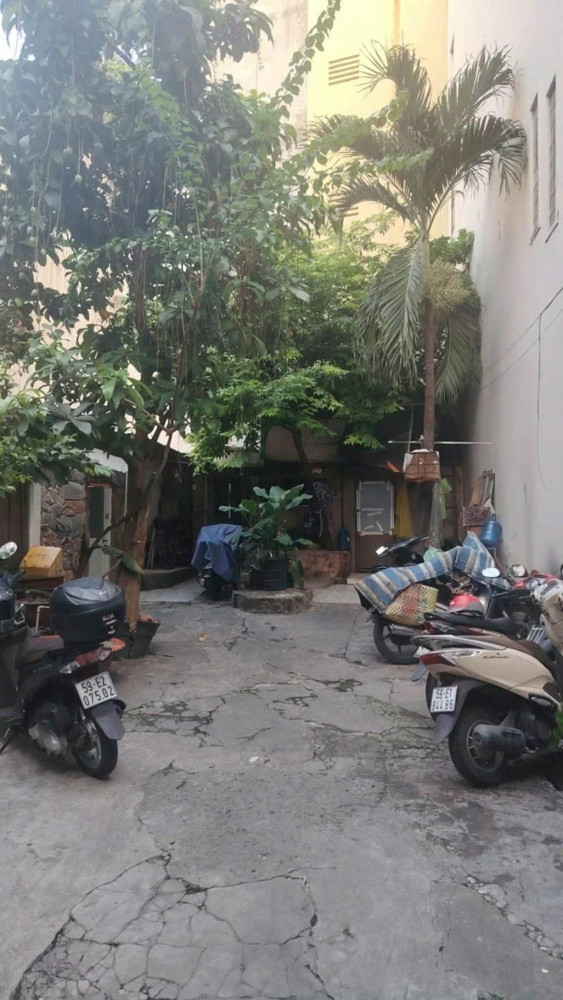 Bán Nhà Cấp 4, Hxh Cù Lao, Ngay Khu Phan Xích Long, Cn 240M2, 25X12m, Tiện Xây, 28,9 Tỷ