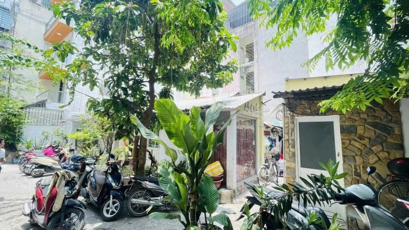 Bán Nhà Cấp 4, Hxh Cù Lao, Ngay Khu Phan Xích Long, Cn 240M2, 25X12m, Tiện Xây, 28,9 Tỷ