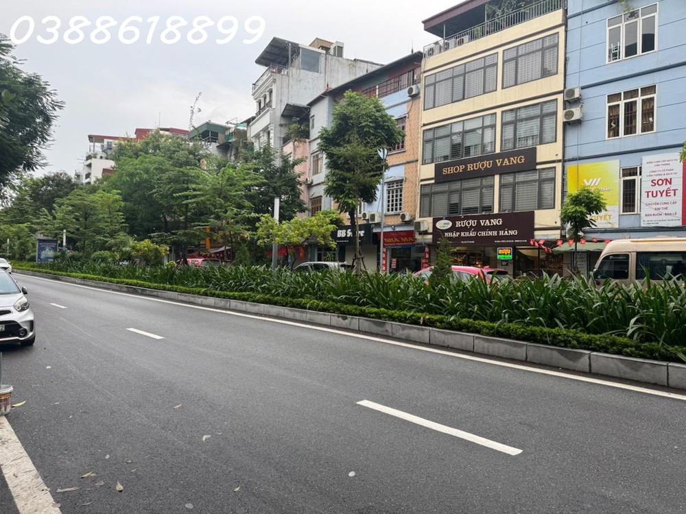 Bán Siêu Phẩm Đất Mặt Phố Lạc Long Quân 180M2 - Mặt Tiền 11M - Vị Trí Đắc Địa Tây Hồ - Giá 139