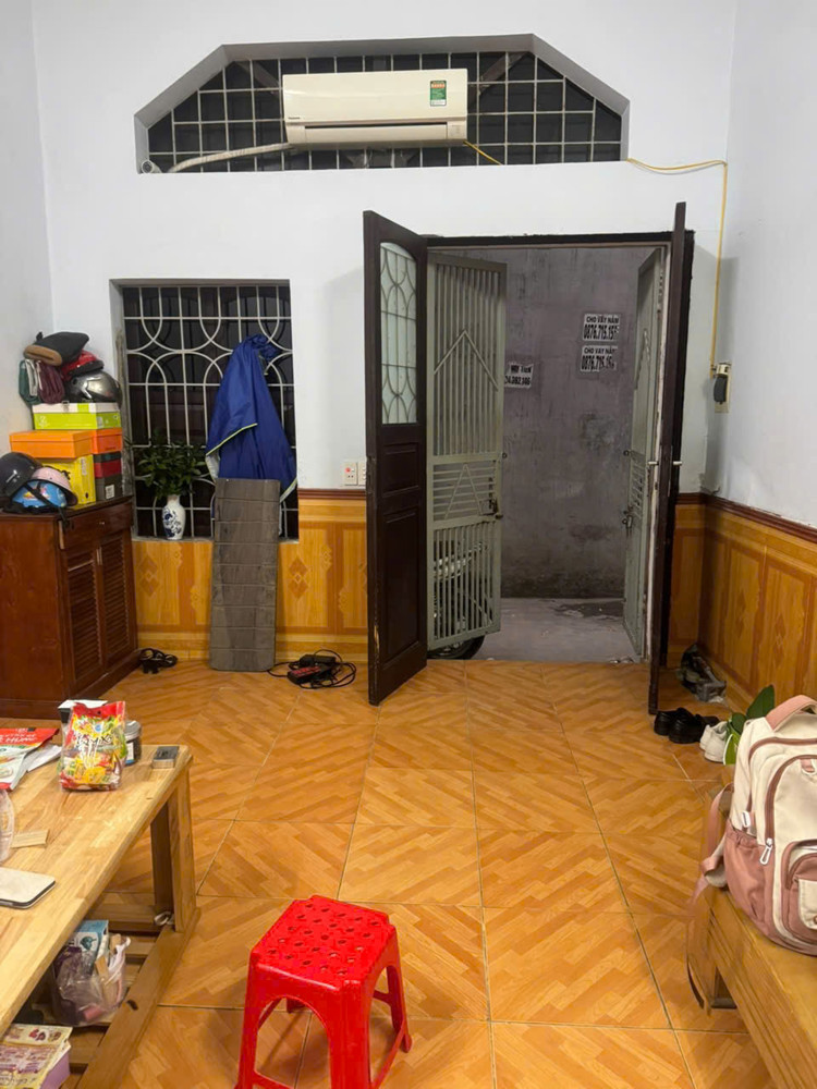 Bán Nhà Lô Góc Trung Tâm Nguyễn Trãi - Ngô Quyền - Hải Phòng – Ngõ Ô Tô – Giá Chỉ 2 Tỷ