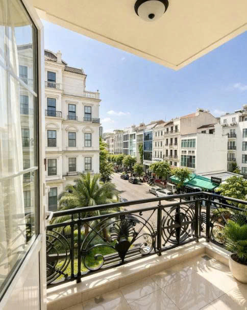 Sang Nhượng Khách Sạn Pmh – Khu Phố Hàn Phú Mỹ Hưng – Vận Hành Ổn Định