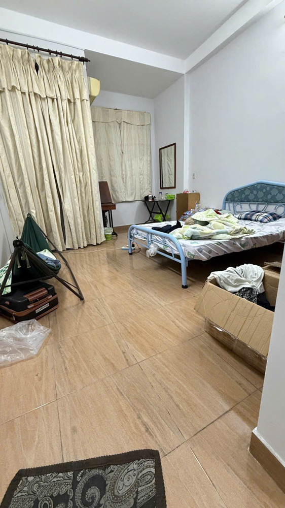 Nhà 3 Lầu Mt Nội Bộ Cao Lỗ P4q8 (Sổ Vuông Vức), Giá : 10.8 Tỷ (Tl)