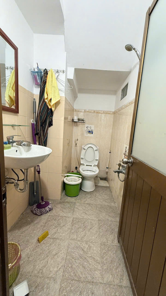 Nhà 3 Lầu Mt Nội Bộ Cao Lỗ P4q8 (Sổ Vuông Vức), Giá : 10.8 Tỷ (Tl)