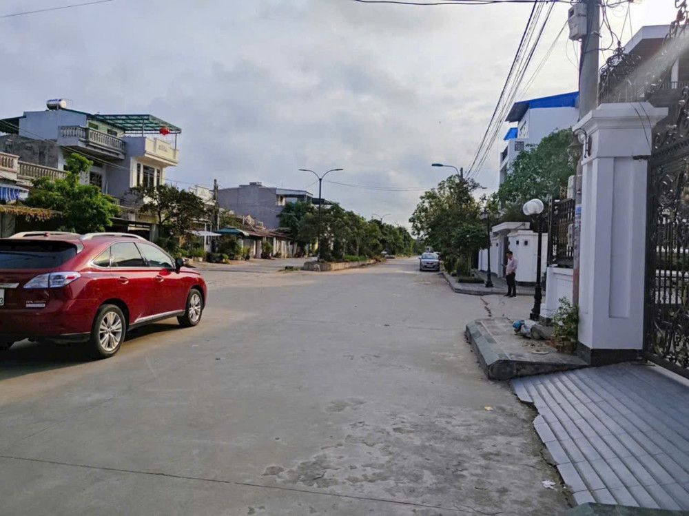 Bán Đất Mặt Đường Đồng Xá - 49M - Đườn 20M Cực Rộng - Gần Chợ Cát Bi