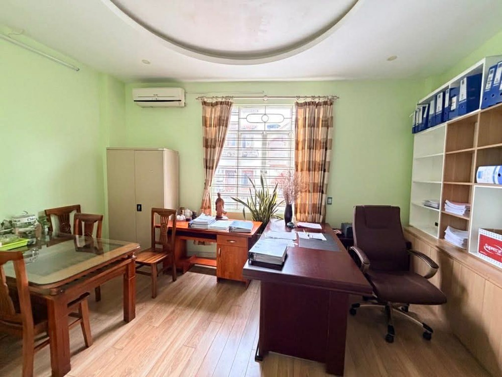 Siêu Phẩm Lõi Bồ Đề, Mặt Tiền 10.5M, 2 Mặt Ôtô Tránh, Vỉa Hè, Ôtô Dừng Đỗ Ngày Đêm