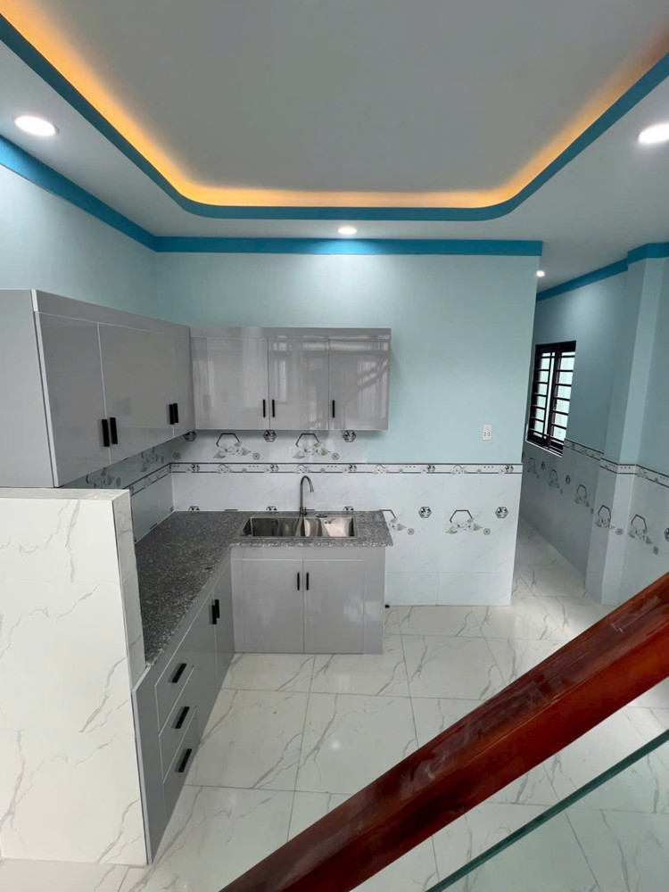 Bán Nhà 1 Trệt 1 Lầu Lửng P.biên Hòa,Đường Ô Tô Thông,Gần Vòng Xoay Cầu Hang