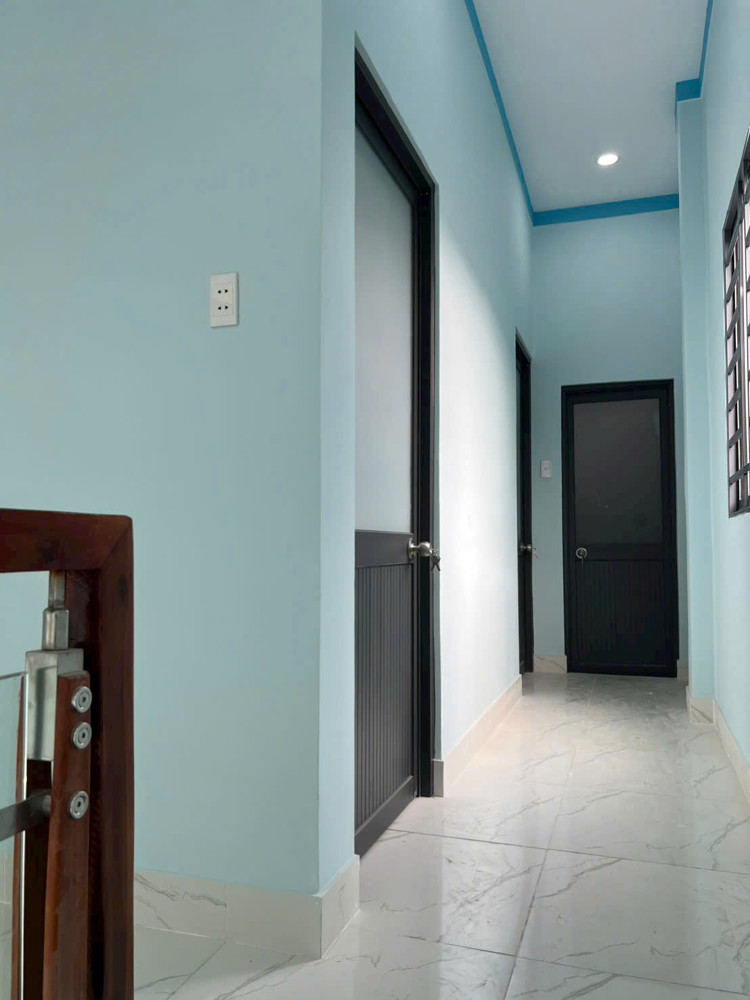 Bán Nhà 1 Trệt 1 Lầu Lửng P.biên Hòa,Đường Ô Tô Thông,Gần Vòng Xoay Cầu Hang