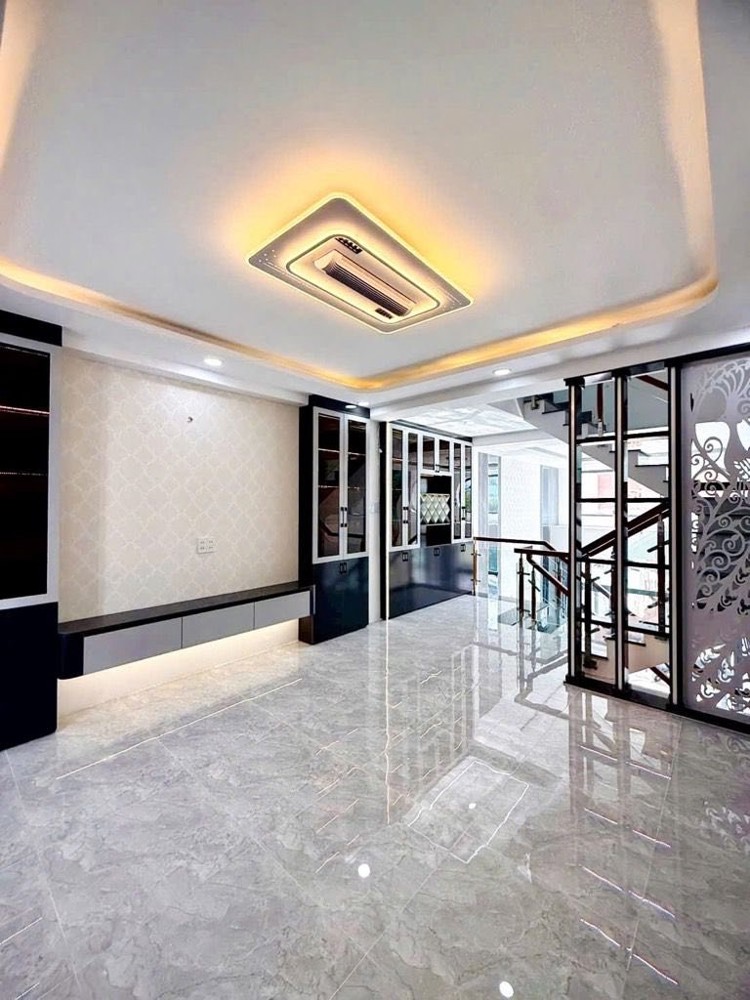 Siêu Phẩm - 4 Tầng - Đường 6M - Khu Phân Lô Víp - Kinh Dương Vương- Gần Tên Lửa- Aeon (4 X 13) 52M2