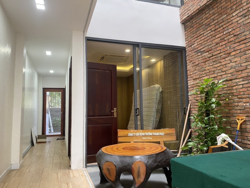 Bán Nhà 3 Tầng Trung Tâm Biên Hòa,Shr Đường Ô Tô,Gần Chợ Cây Chàm,Giá Tốt