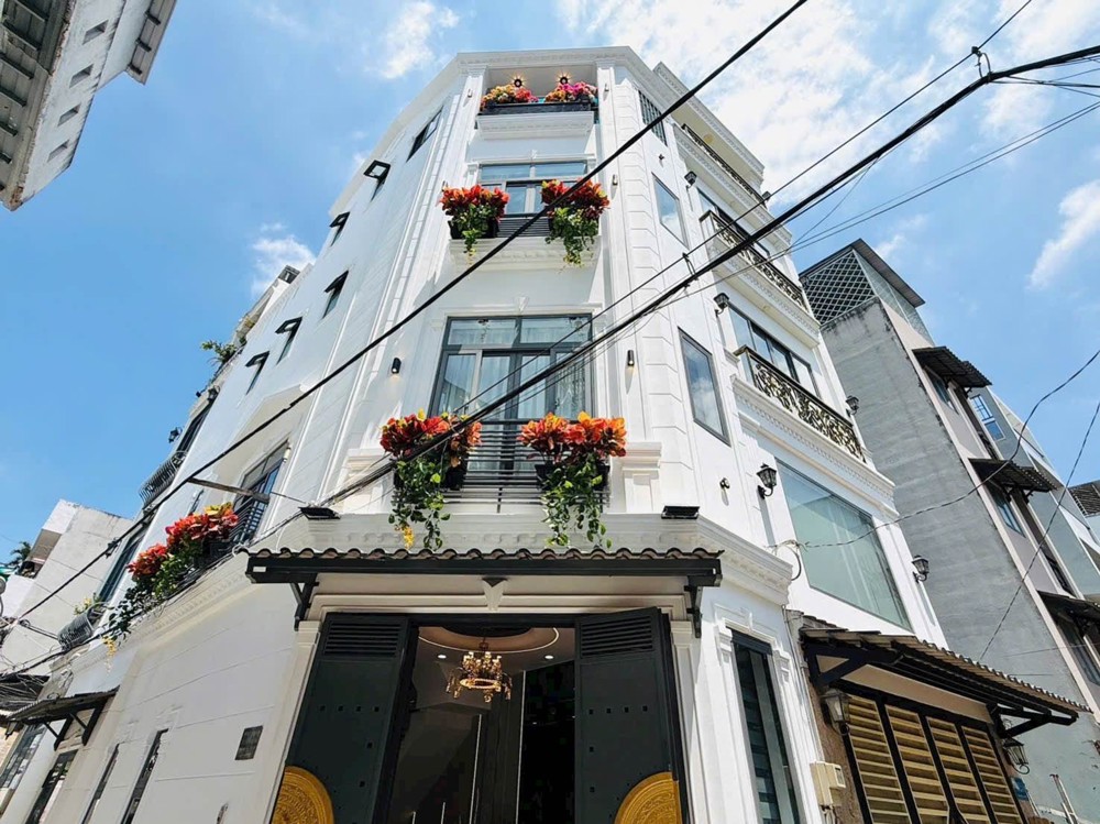 Tiềm Năng Tăng Giá Cao - Căn Góc 2 Mặt Thoáng - Ô Tô Tới Cửa - 4 Tầng Mới, Sân Thượng - Tặng Full