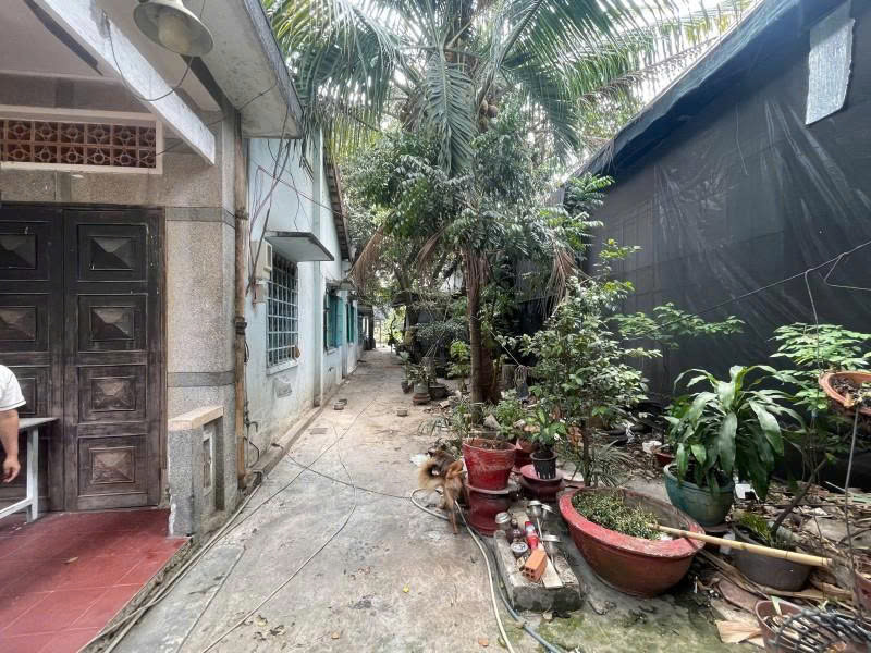 Bán Nhà Cấp 4 - 1 Đời Chủ - Mặt Tiền Nguyễn Hữu Tiến, 46X65m, 2893M2 Thổ Cư, Còn 210 Tỷ