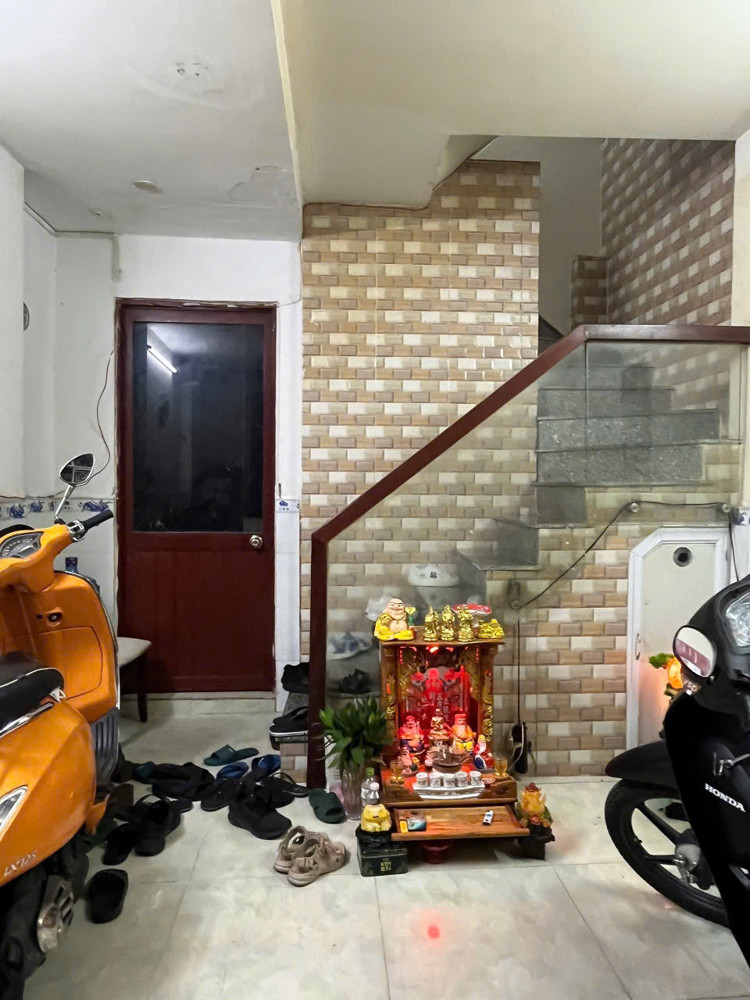 Nhà Gần Q1, Q5 Dạ Nam P2q8, Giá : 5.28 Tỷ (T/l)