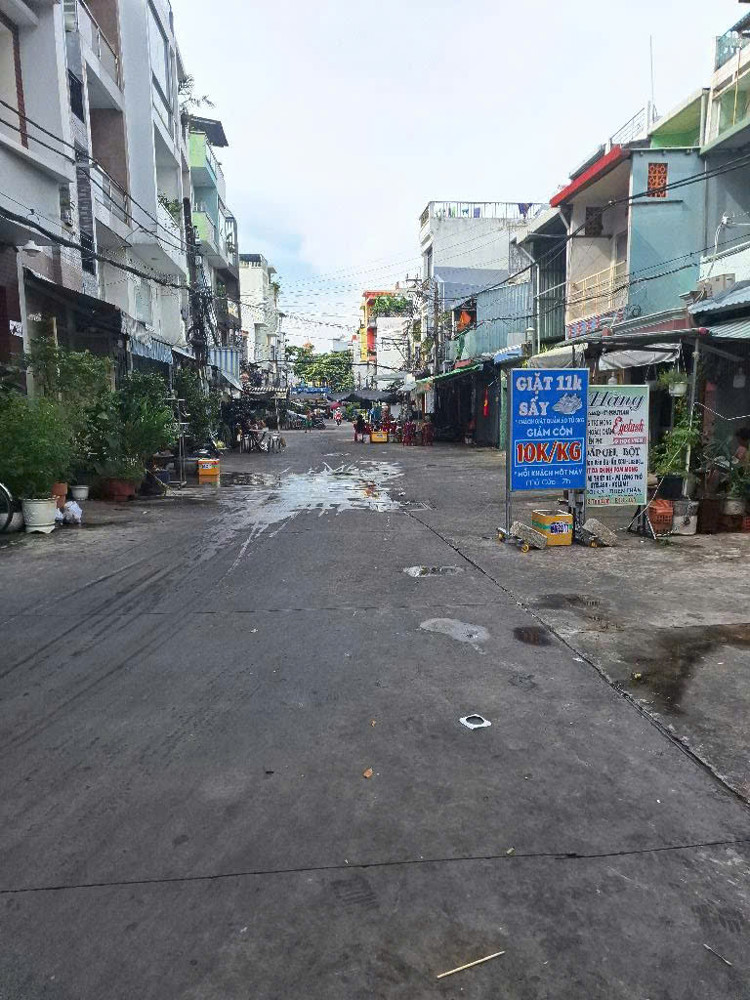 Bán Nhà Mặt Tiền Xe Tải Cạnh Q1 Có 3 Tê Q4 Đúc 3 Tấm