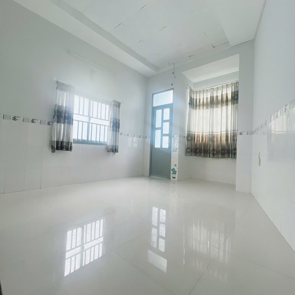 Bán Nhà Ngang 3.4 X16 Nở Hậu 6.7 M -3 Tấm Có 90 Triêu M