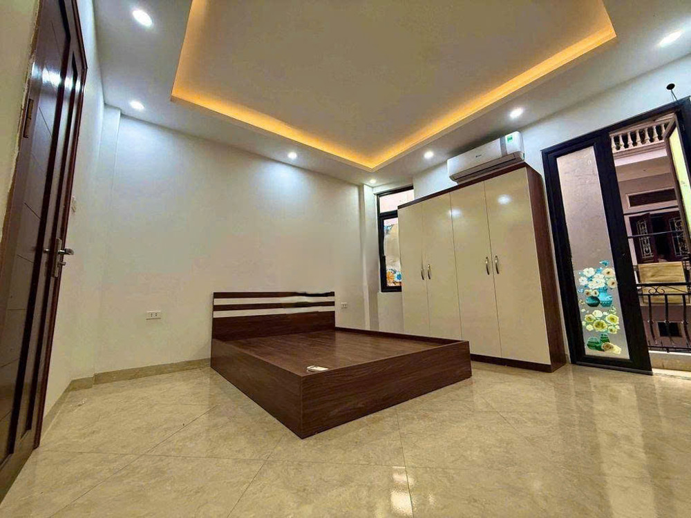 Hiếm Đất Hoàng Mai, Ô Tô Vào Đất, Giá Đầu Tư 50M Chỉ 200Tr/m