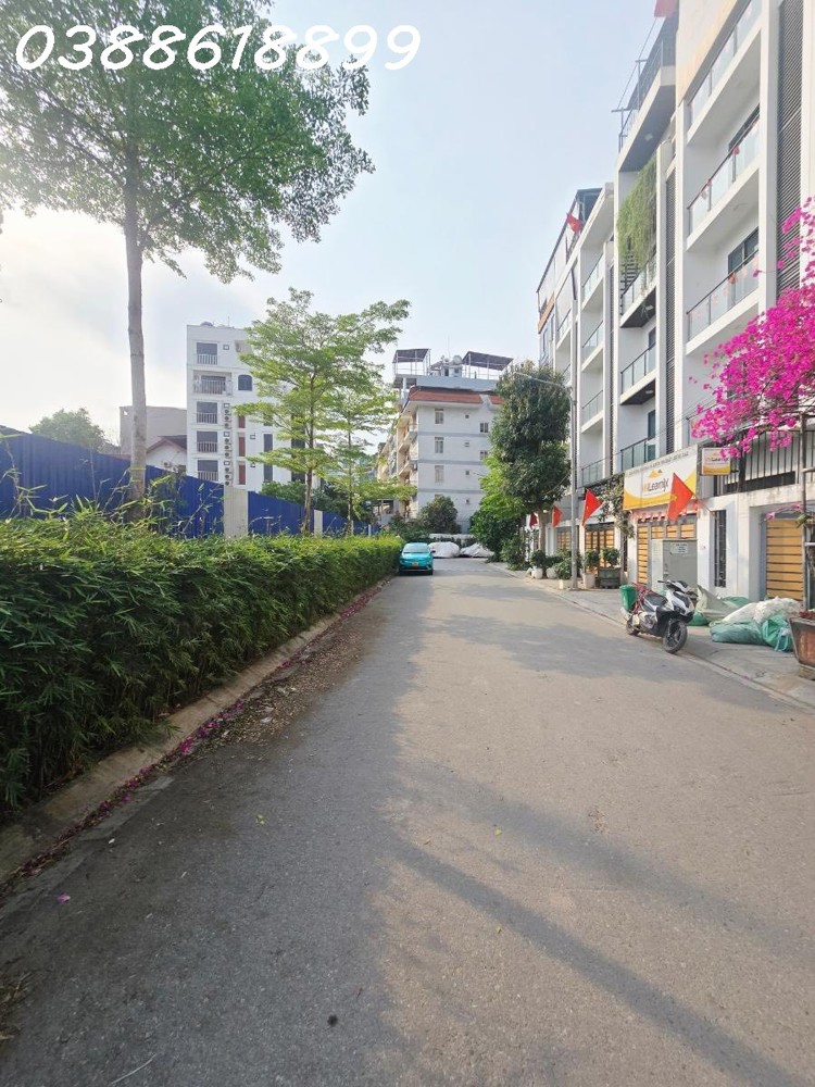 Bán Siêu Phẩm Phân Lô Hồ Tùng Mậu - Cầu Giấy 90M2 - Vỉa Hè Đá Bóng - Đường Container Tránh - Giá