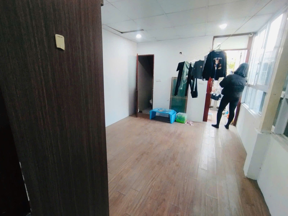 Bán Nhà Trong Ngõ Tôn Đức Thắng 22/26M2 5 Tầng Hơn 6 Tỷ Lô Góc Đẹp Toàn Diện Tiện Ích Đa Dạng