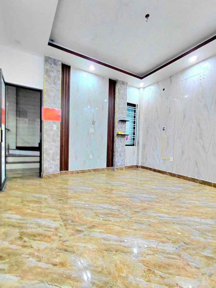 Nhà Lạch Tray - Vũ Trọng Khánh - 77M 3 Tầng - Diện Tích Cực Rộng