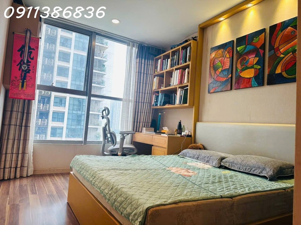 Thật Tiếc Nếu Ko Xem Căn Thăng Long Number One Khuất Duy Tiến 162M2 Nội Thất 5 Sao