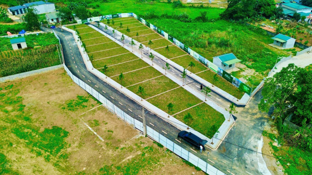 Bán Đất Nền Phú Cát - Sát Khu Du Lịch Sinh Thái & Sân Golf Đất Nền Phú Cát - Hòa Lạc Giá Tốt