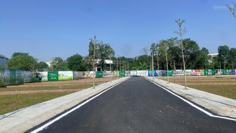 Bán Đất Nền Phú Cát - Sát Khu Du Lịch Sinh Thái & Sân Golf Đất Nền Phú Cát - Hòa Lạc Giá Tốt