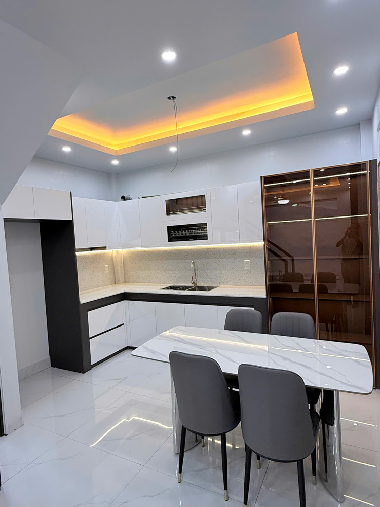 Bán Nhà 3 Tầng Mới Trung Tâm Kì Bá Cách Phan Bá Vành 10M, Có Thể Kinh Doanh Nhỏ Được