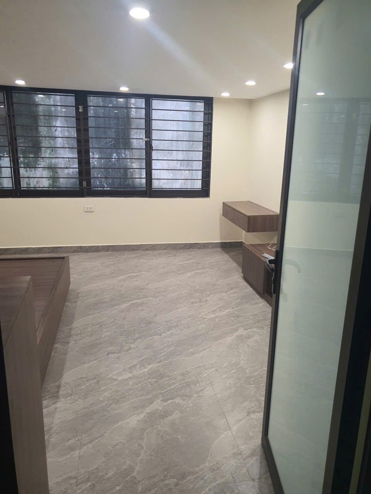 Cho Thuê Nguyên Căn Yên Lạc, Full Nội Thất Như Ảnh, 15M Ra Ô Tô, 45M 4T, 15Tr 0903258273