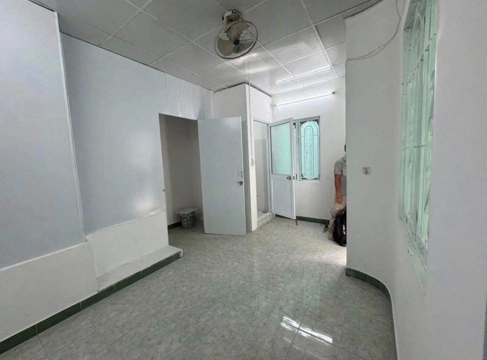 Bán Căn Góc 2 Tầng Tttp Hẻm Lê Đại Hành - Phường Nha Trang