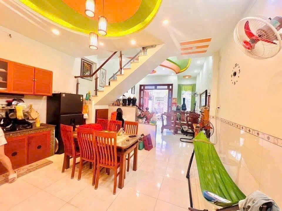 Nhà Trệt Lầu Giá Tốt – Hiếm Trong Khu Vực Trảng Dài, Đồng Nai