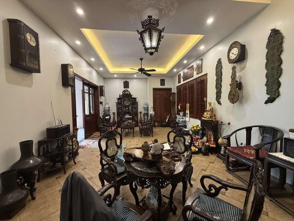 Bán Nhà Mặt Ngõ Phố Trích Sài 275M 4T Mt 15M Chỉ 65 Tỷ Ô Tô Vào Nhà Gần Hồ Tây