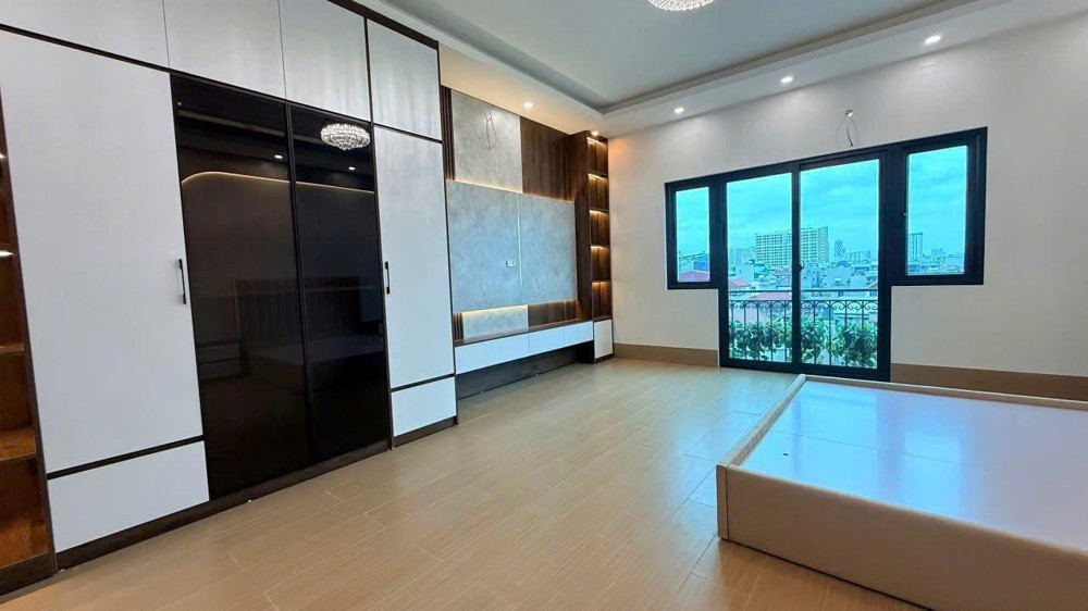 Nhà Đẹp Phú Lương – Hà Đông 50M² – 7 Tầng – Thang Máy – 12.X Tỷ