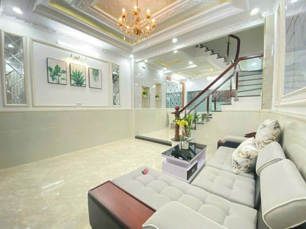 Giá 7.1 Tỷ- Nhà 4 Tầng- Gần Phú Mỹ Hưng- Huỳnh Thị Đồng- Hxh 6M- Dt 4.6 X 12 - 2 Lầu- 4Pn- Hoàn