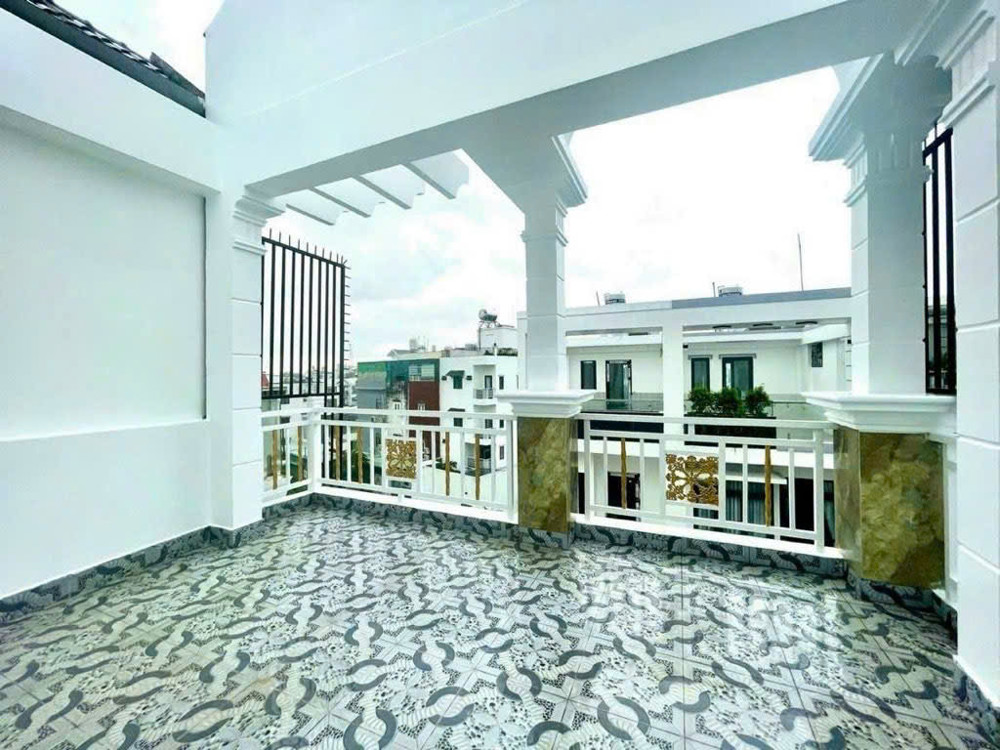 Giá 7.1 Tỷ- Nhà 4 Tầng- Gần Phú Mỹ Hưng- Huỳnh Thị Đồng- Hxh 6M- Dt 4.6 X 12 - 2 Lầu- 4Pn- Hoàn